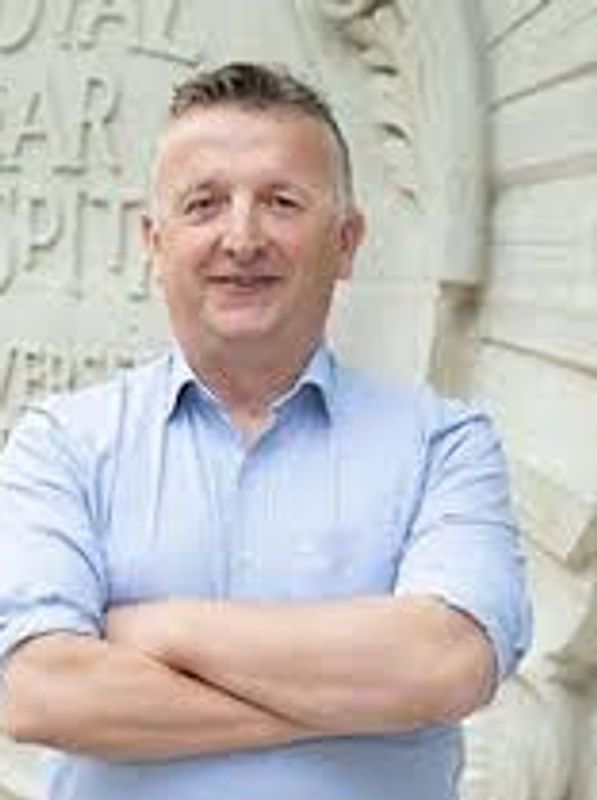 Professor Peter Andrews, London, UK