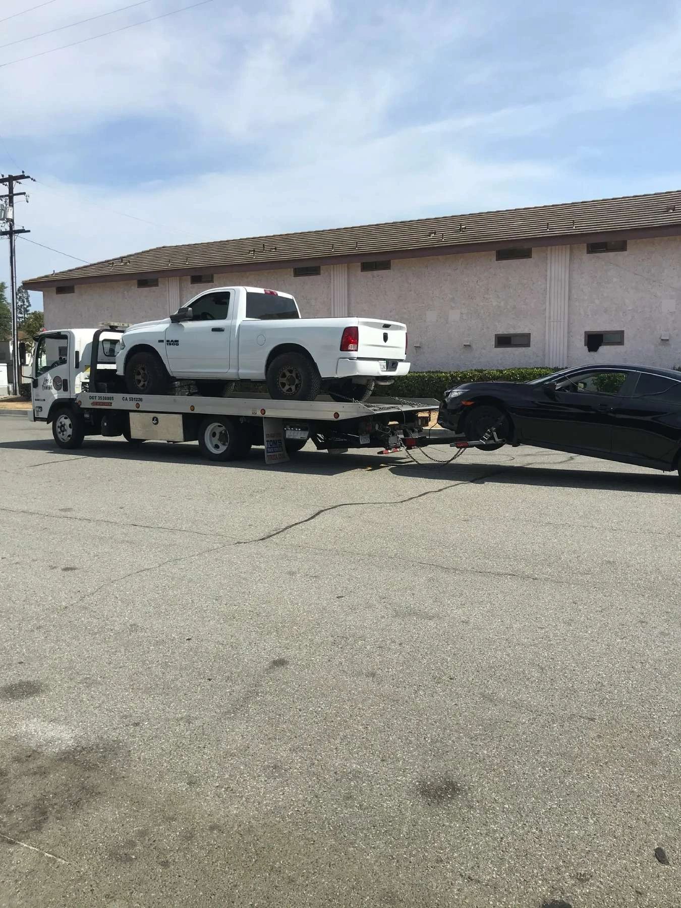 FLATBED TOWING IN BUENA PARK CA 