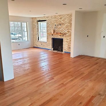 Polyurethane on hardwood flooring