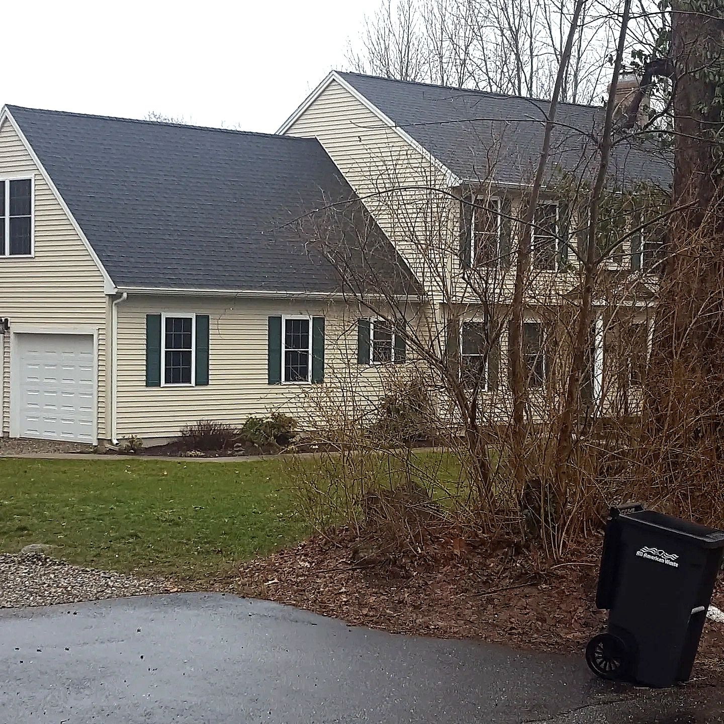 Parker Bridge Rd 2100sqft new colonial with a 2 flue masonry chimney