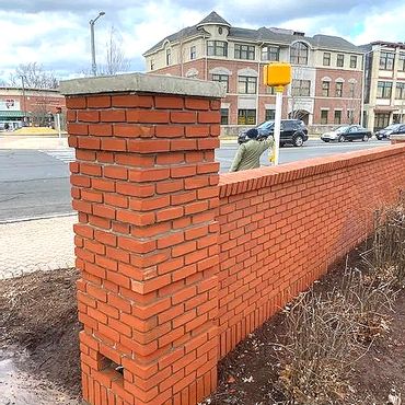 Brill pillar and wall