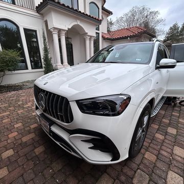 2023 White Mercedes-Benz SUV Received Our Full Diamond Detail.