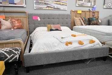 PH Jody Bed
King - $797
Cal King - $697