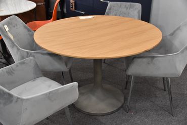 LH Denmark Dining Table - Wood and Concrete
$949
46x30