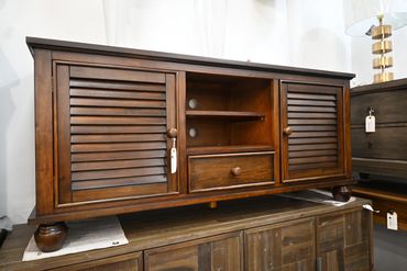 VM Nantucket Media Console All Spice
$397
60x18x27