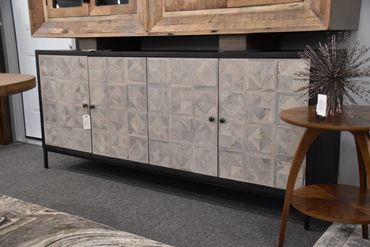FC Curtis Sideboard
$1297
79x18x34