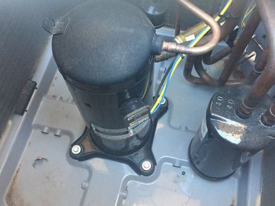 Air conditioner compressor