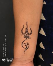 Shiva and Thrishul Tattoos in Banjara Hills, Hyderabad – Macho Tattoo Shiva and Thrishul Tattoos in Banjara Hills, Hyderabad – Macho Tattoo