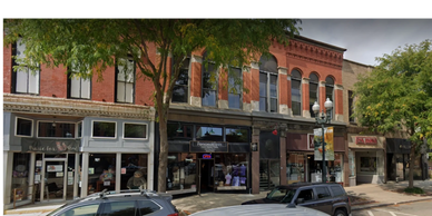 721 LaSalle Street offers 2,400 sq. ft. of retail space, with 2,000 sq. ft. of living space availabl