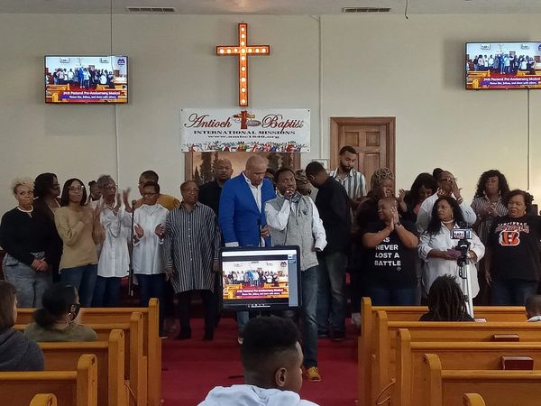 Elder Mario Webb & the New Covenant Gospel Choir