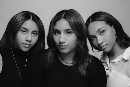 Hollimon sisters, (left to right) Tavia, Tiara & Trinity