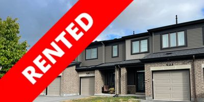 Furnished townhome in Stittsvile - Kanata - Ottawa Rental Leasing