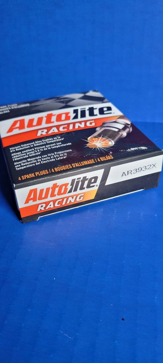 AUTOLITE AR3932X SPARK PLUG