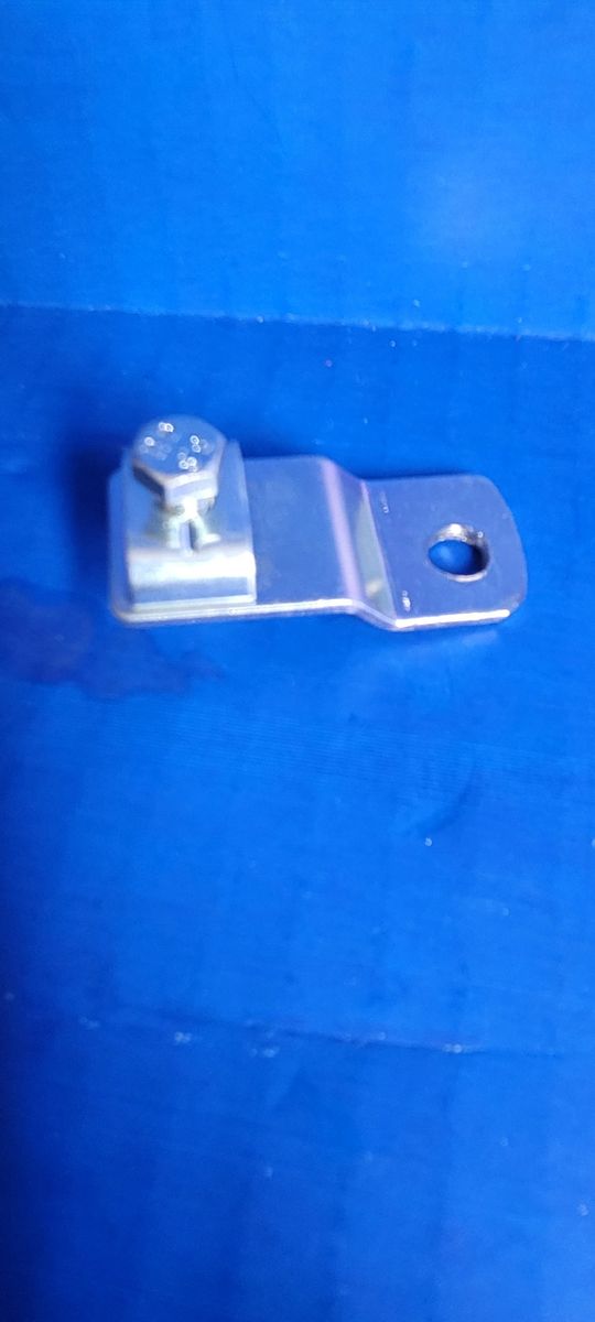 CARB THROTTLE CABLE CLAMP