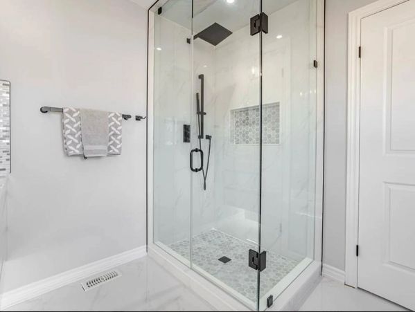 Mozaikrenos Stunning Kitchen Remodelling and Basement Finish