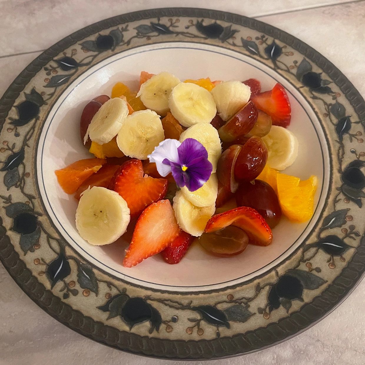 Fruit Salad by Ellen Britt

Ellen Cooks
Teen Chef