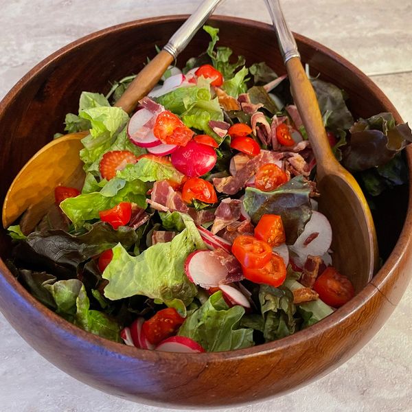 Garden  Salad with  Honey Garlic Vinaigrette