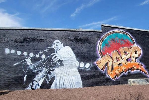Mural of Zapp band from Dayton, OH. Inspirational black colorway for Trapcapz.com designs. 