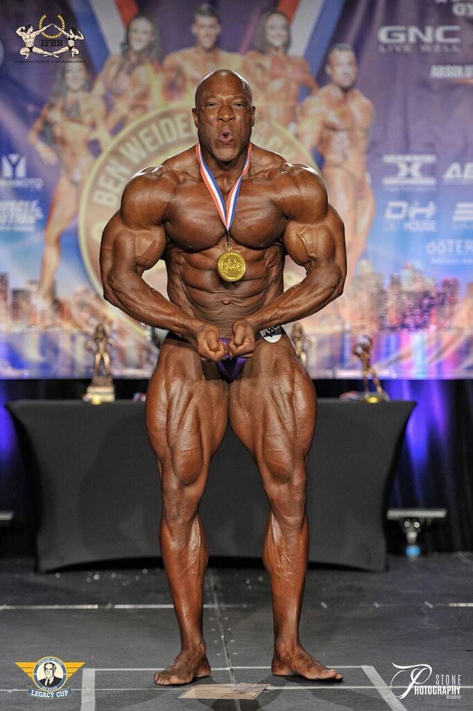Phil Clahar - IFBB Pro Bodybuilder on Stage
