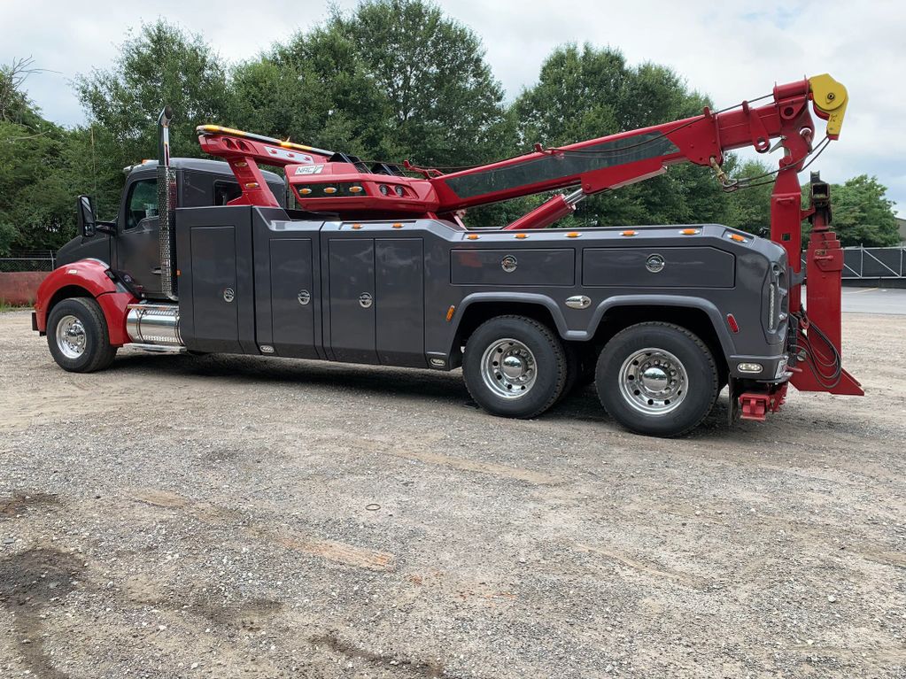 Heavy Wreckers TowTal Solutions