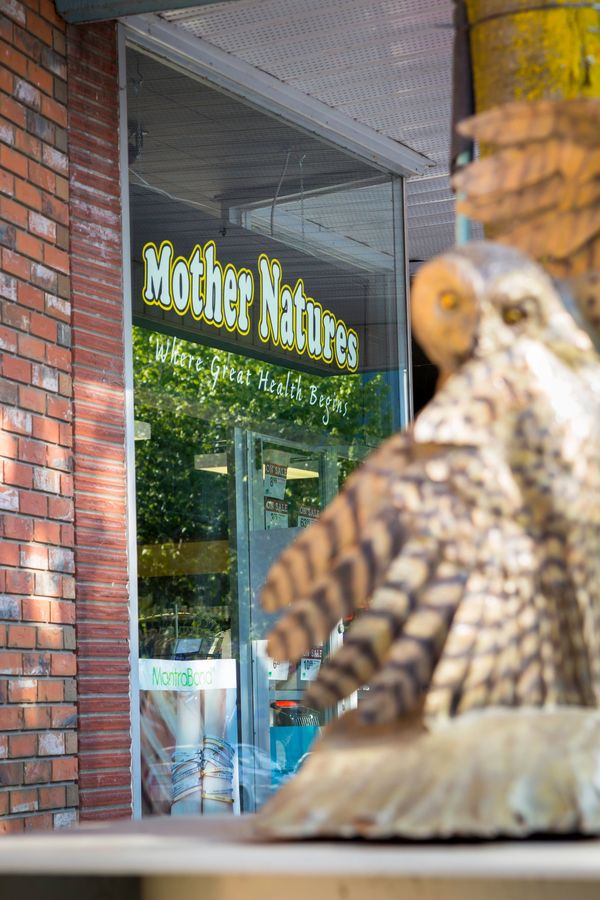 Health food store front photographed by Reichert Photography