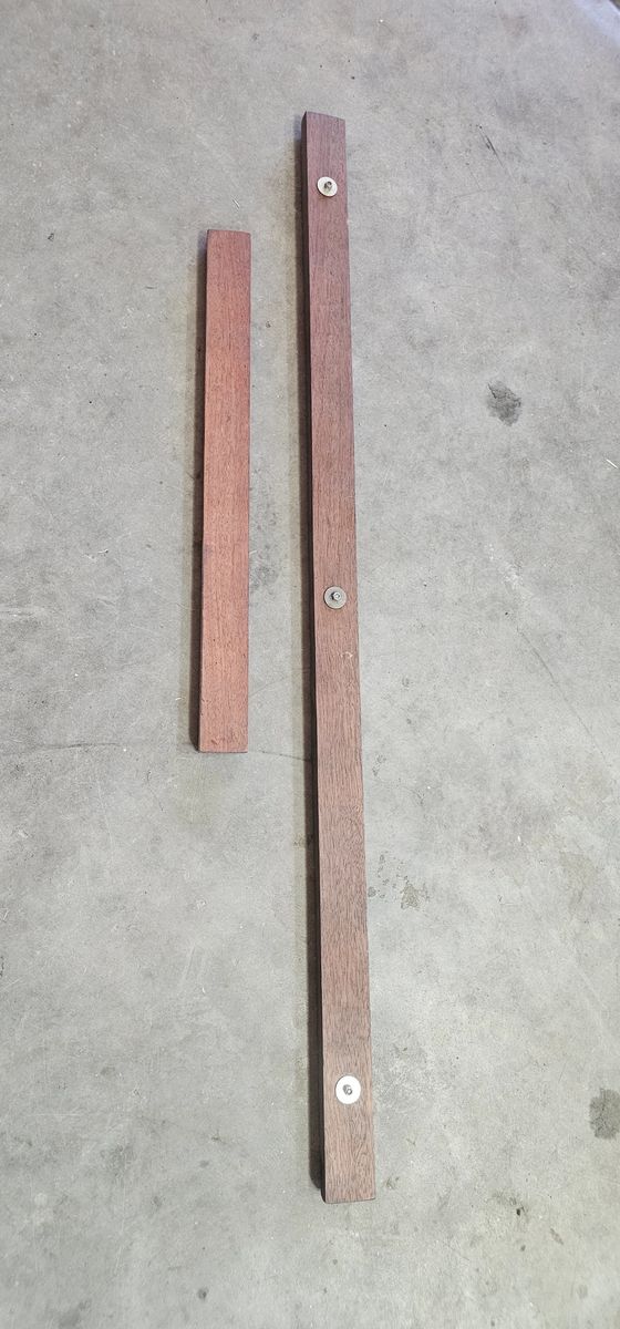 Magnetic Plasma Guide