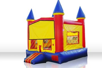 Classic bounce house. 15x15 with basketball hoop. Add a banner to the front to customize your bounce house. 