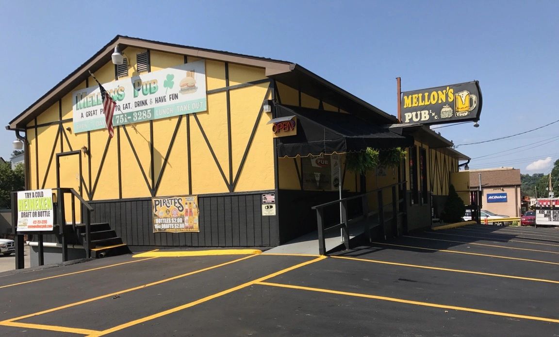 Mellons Pub