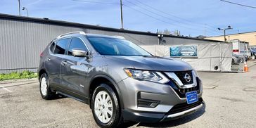 Pre - Owned 2017 Nissan Rouge SV used car for sale $17,999