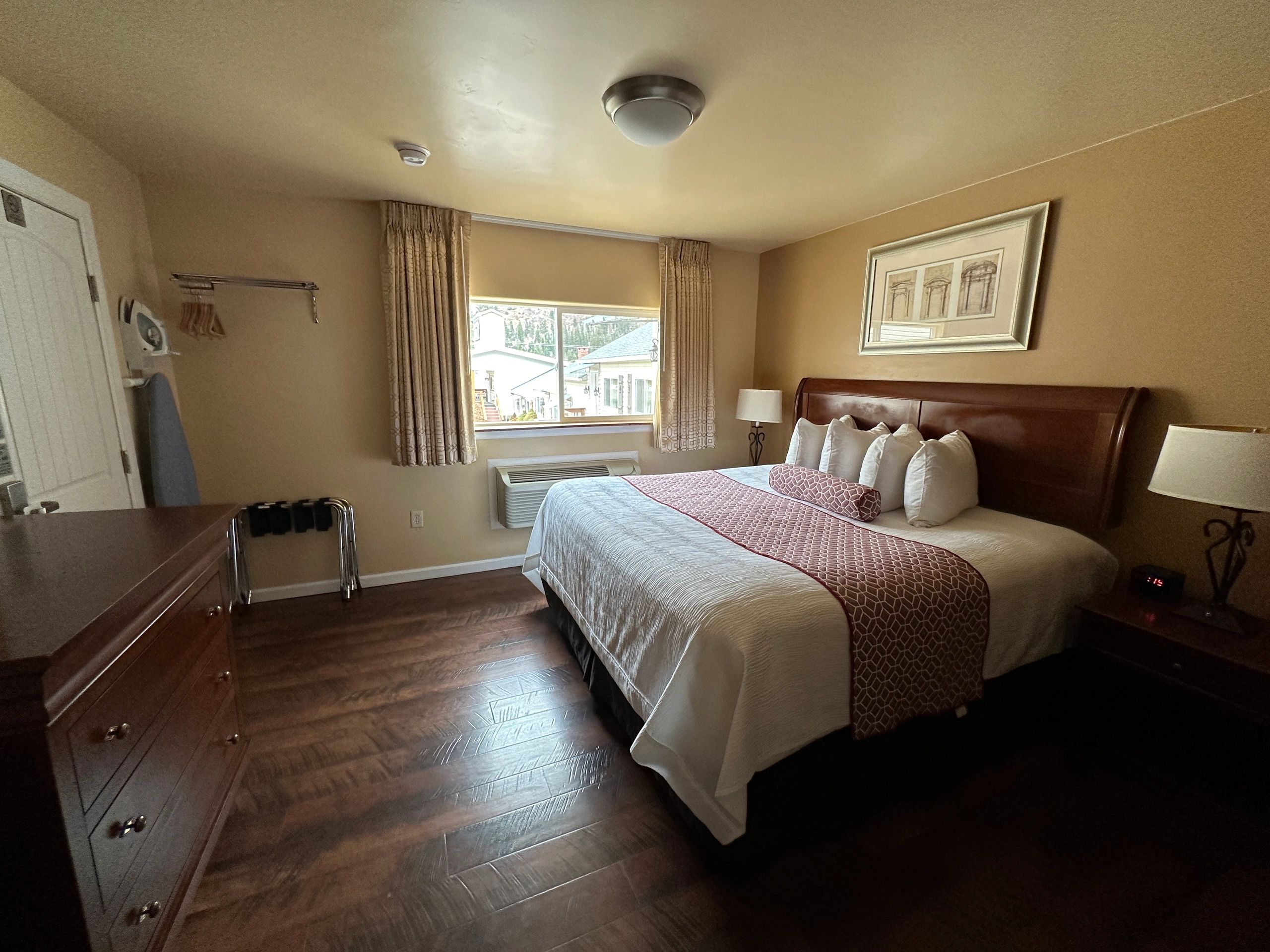 Abram Inn & Suites — photo