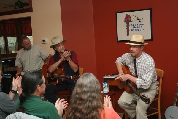 Todd Hoke and George Ensle perform at Arhaven House Concerts near Austin, TX