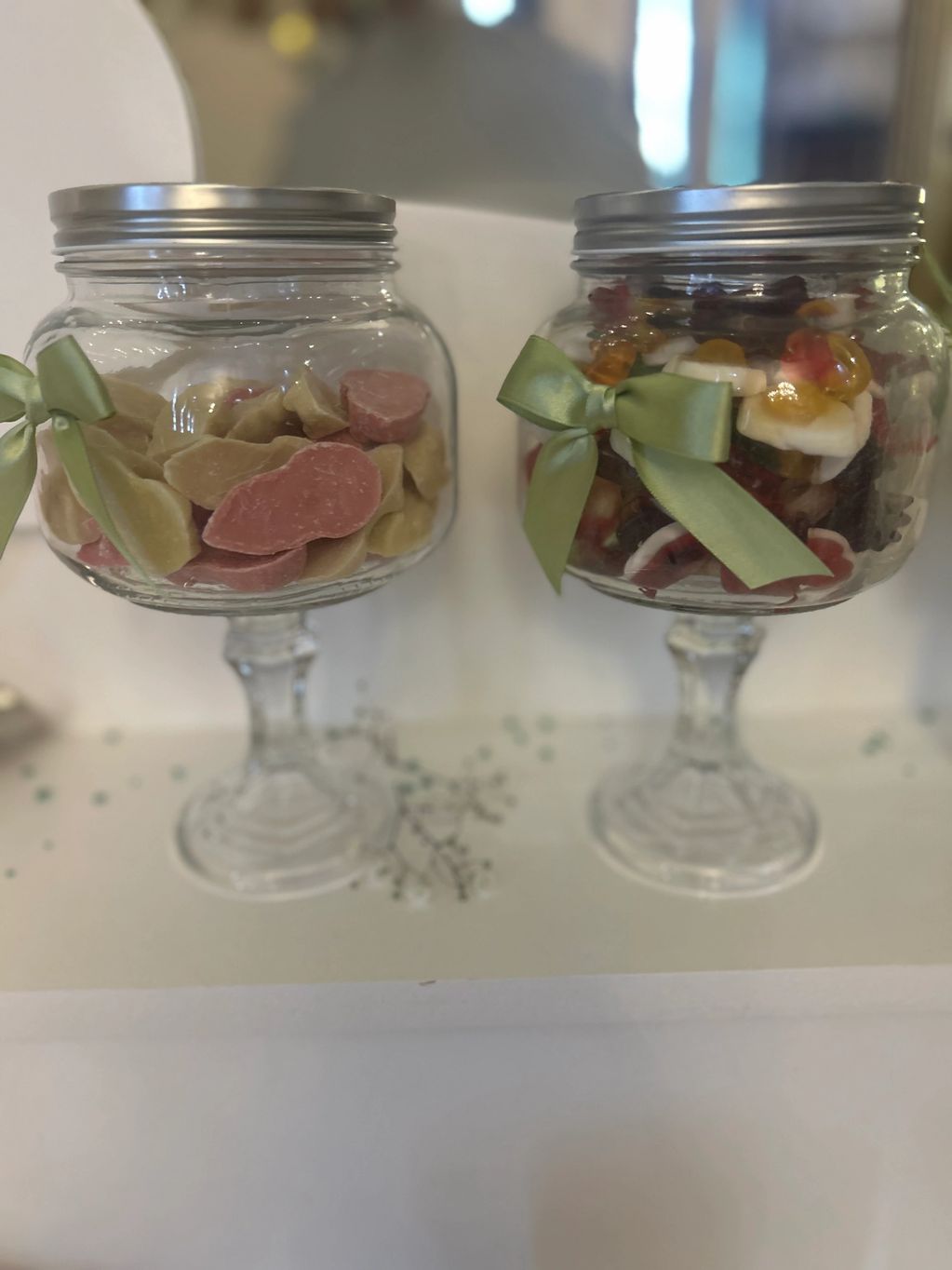 Sweet treats for all. We decorate our candy cart to your colour theme 