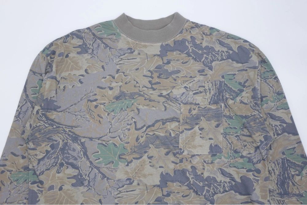 Yeezy shop mock neck
