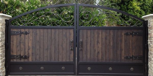 wrought iron driveway gate fence