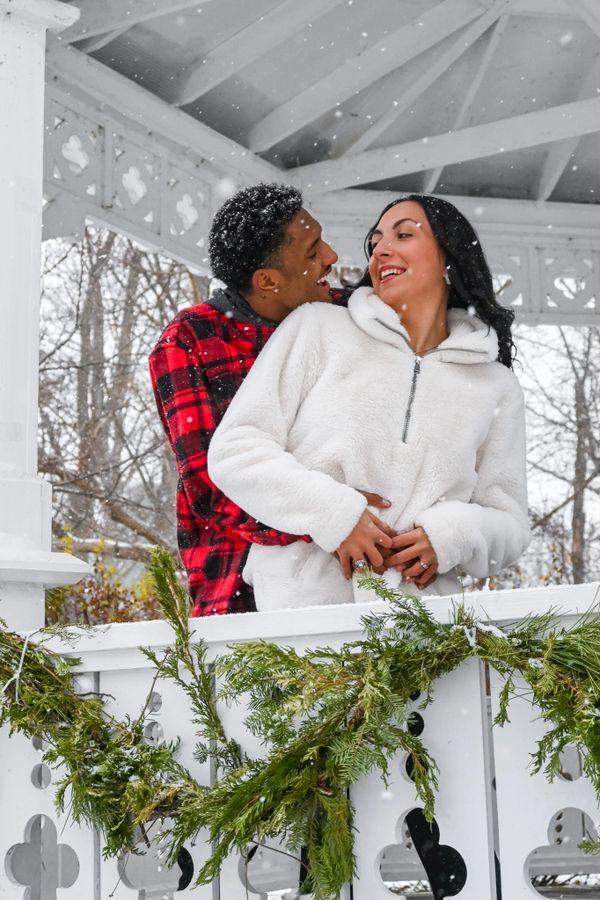 Christmas Mini Session In Northern Michigan