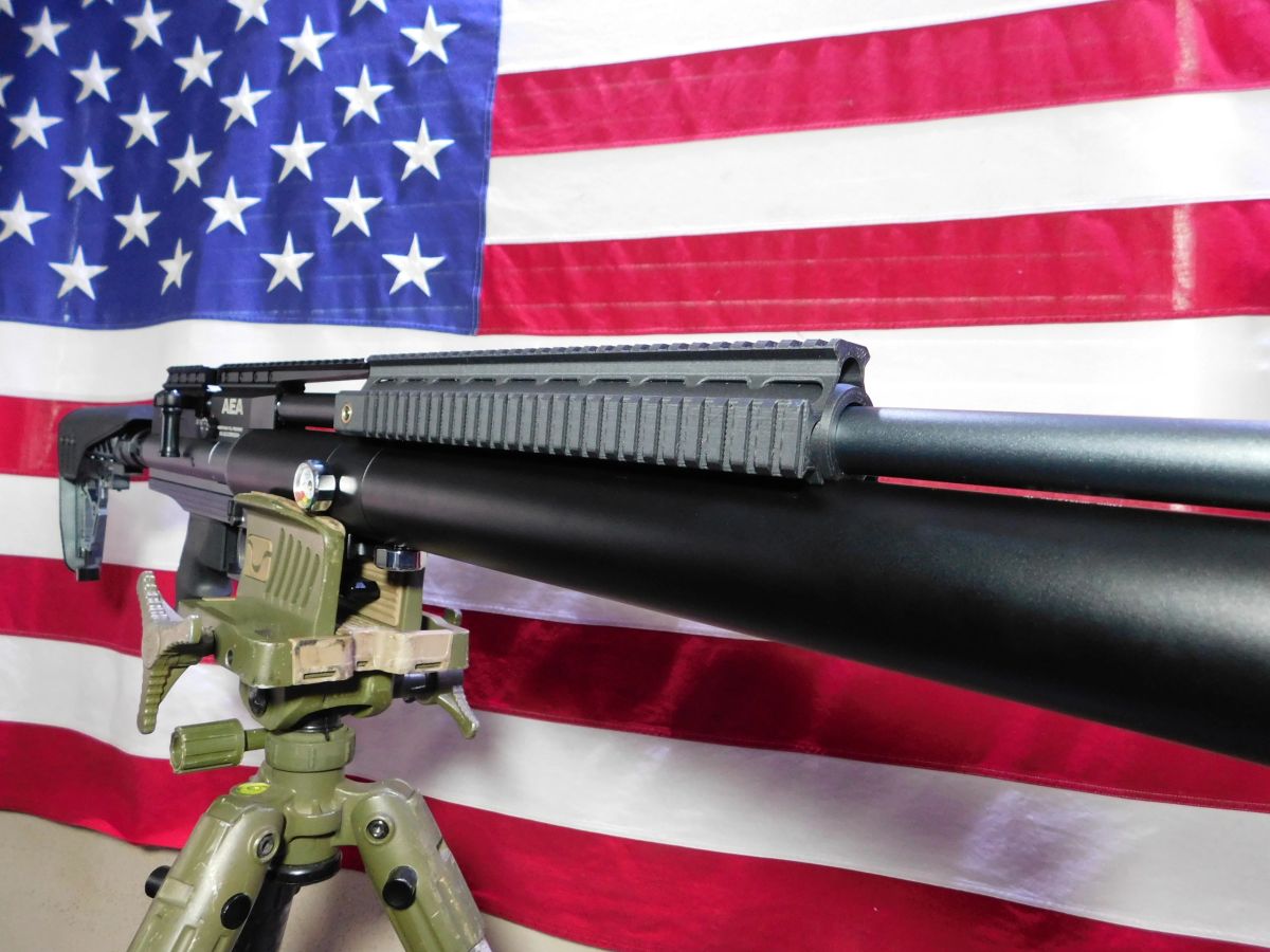 Challenger Pro/Pro Long Barrel Razorback Rail Lite Kit