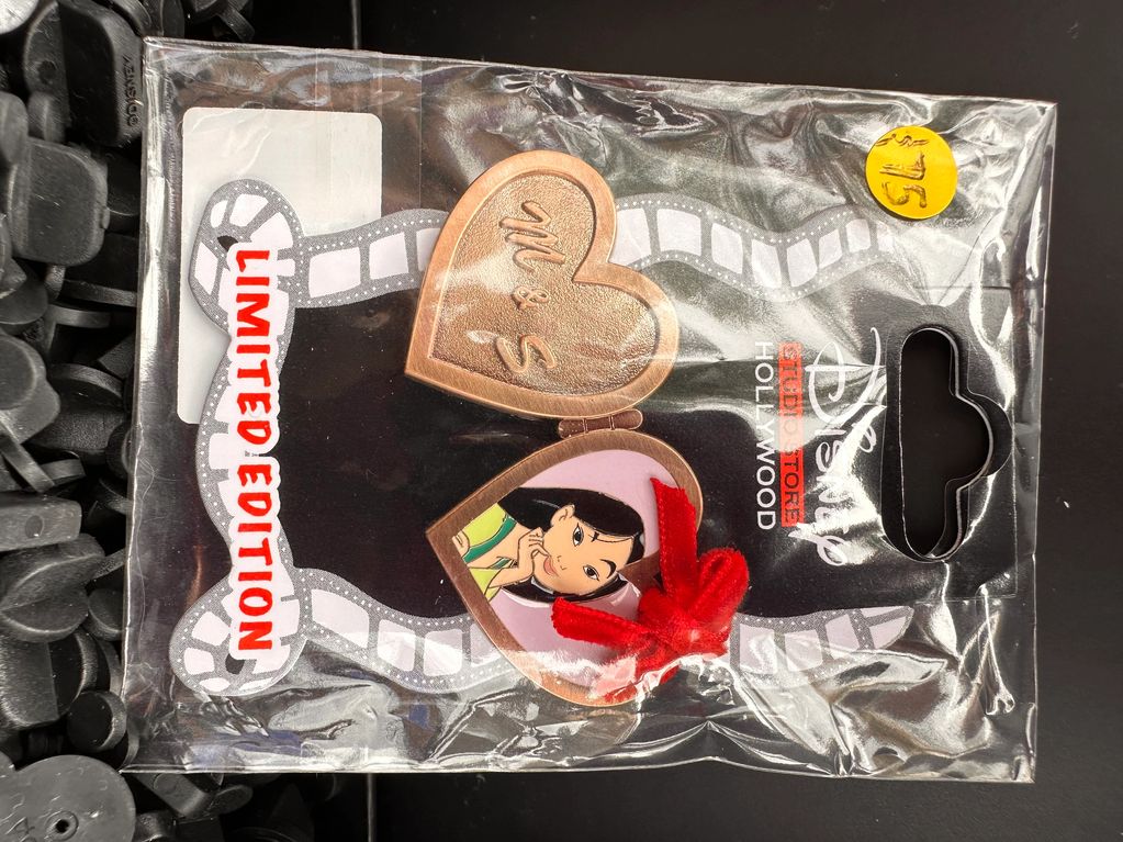 Limited edition Disney locket pin of Mulan from Disney Studio Store Hollywood.
