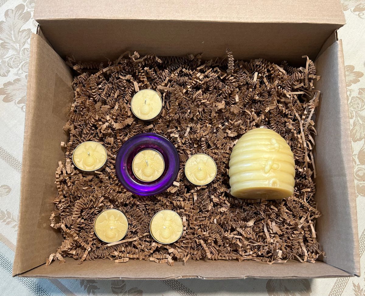 Pet Lover's Gift Box — Maine Street Bee