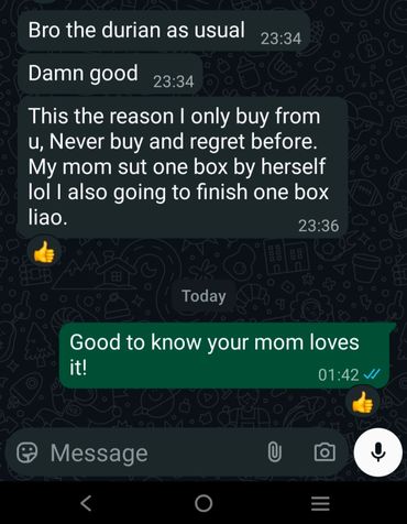 Positive chat about enjoying durian and a mom loving it.