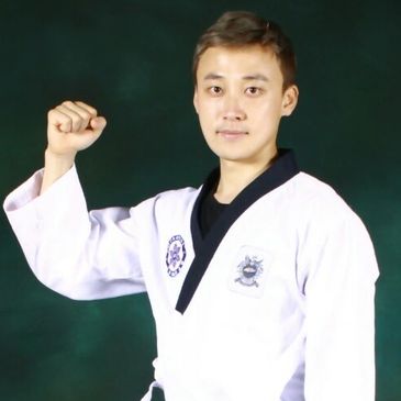 Kukkiwon Certified 6th Dan

Visit: Meet Master DK Lee

https://zenithtaekwondo.com/f/meet-master-don