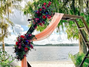 Paradise Cove wedding floral - Central Florida Wedding Group