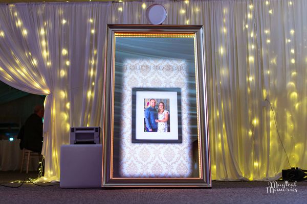 Customized start screen animations. 