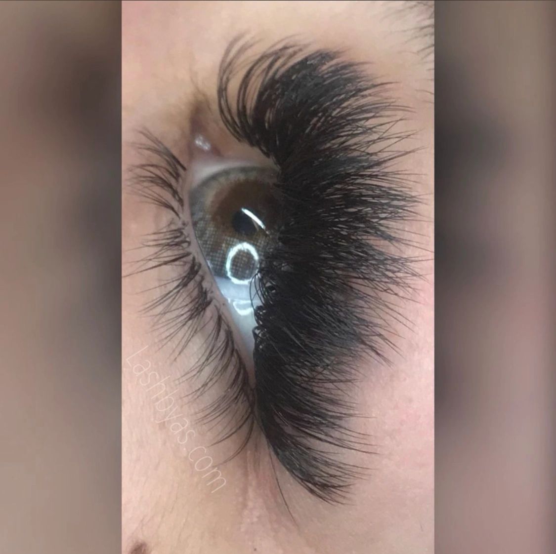 lower lash extensions