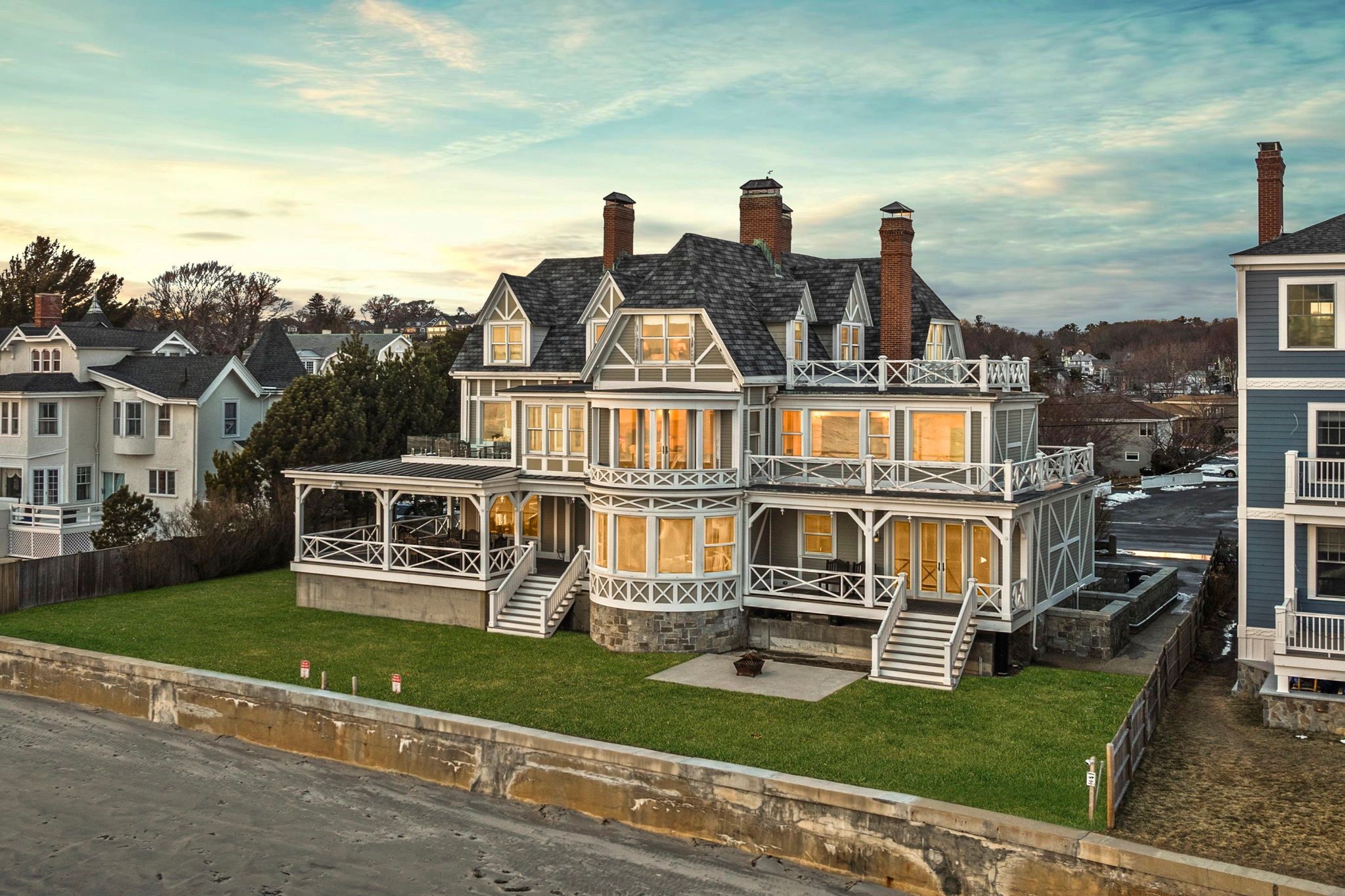 //img1.wsimg.com/isteam/ip/14d02d0a-9f22-42eb-9100-655f4335b279/2-web-or-mls-251Puritan_043a_photoshop-29d6001.jpg/:/rs=w:1300,h:800