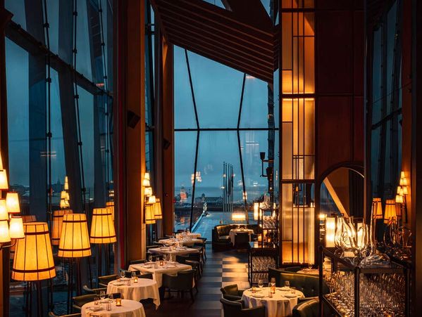 A luxury restaurant recently cleaned by Clean My Restaurant.com  