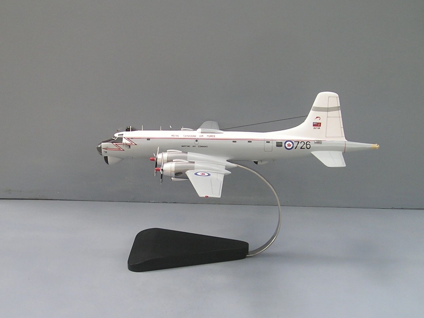 Canadair Argus desktop model