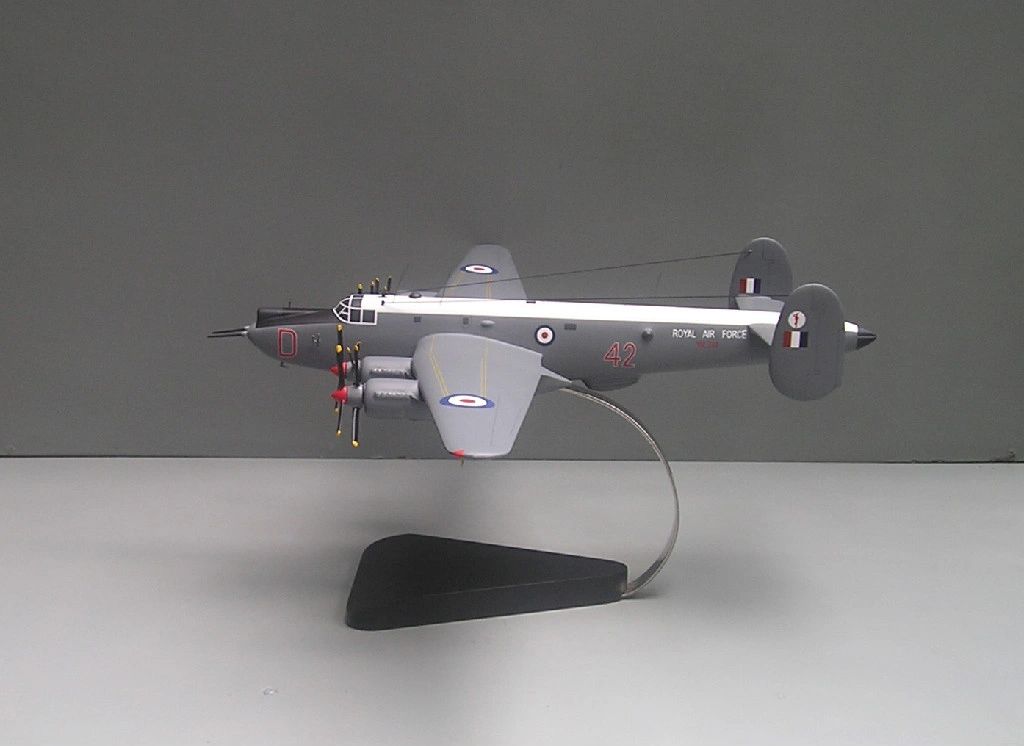 Shackleton Desktop model