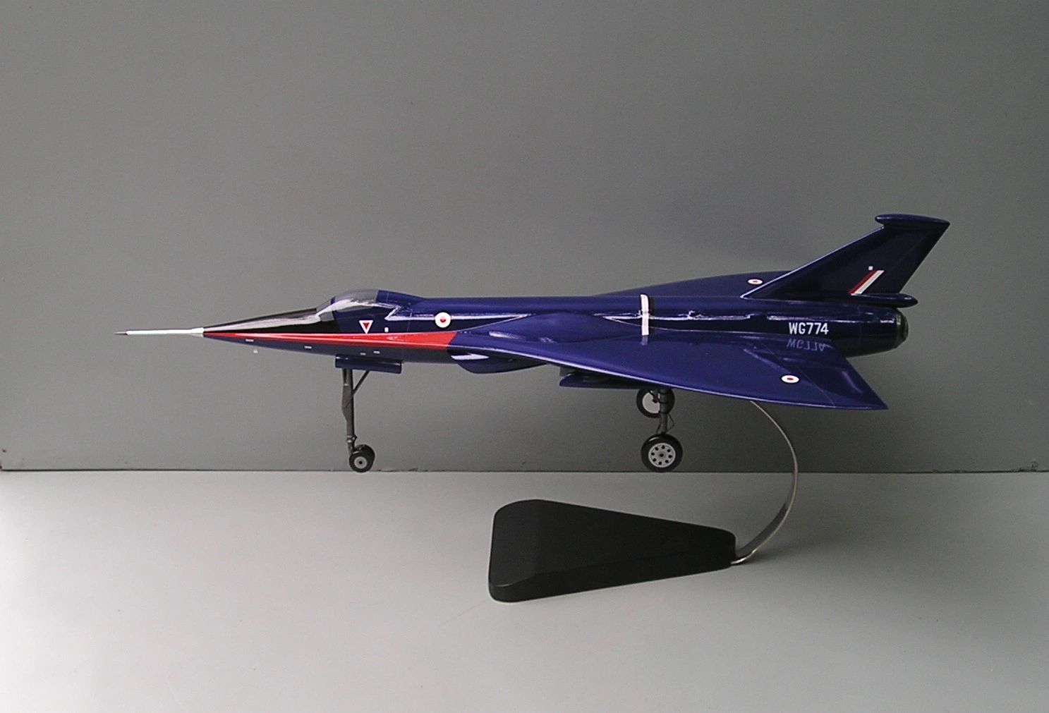 Nice Airplanes Limited Desktop Models R D