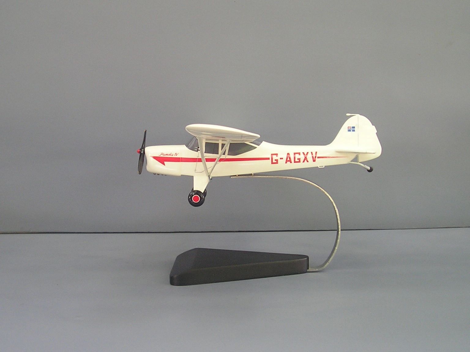 Auster custom model