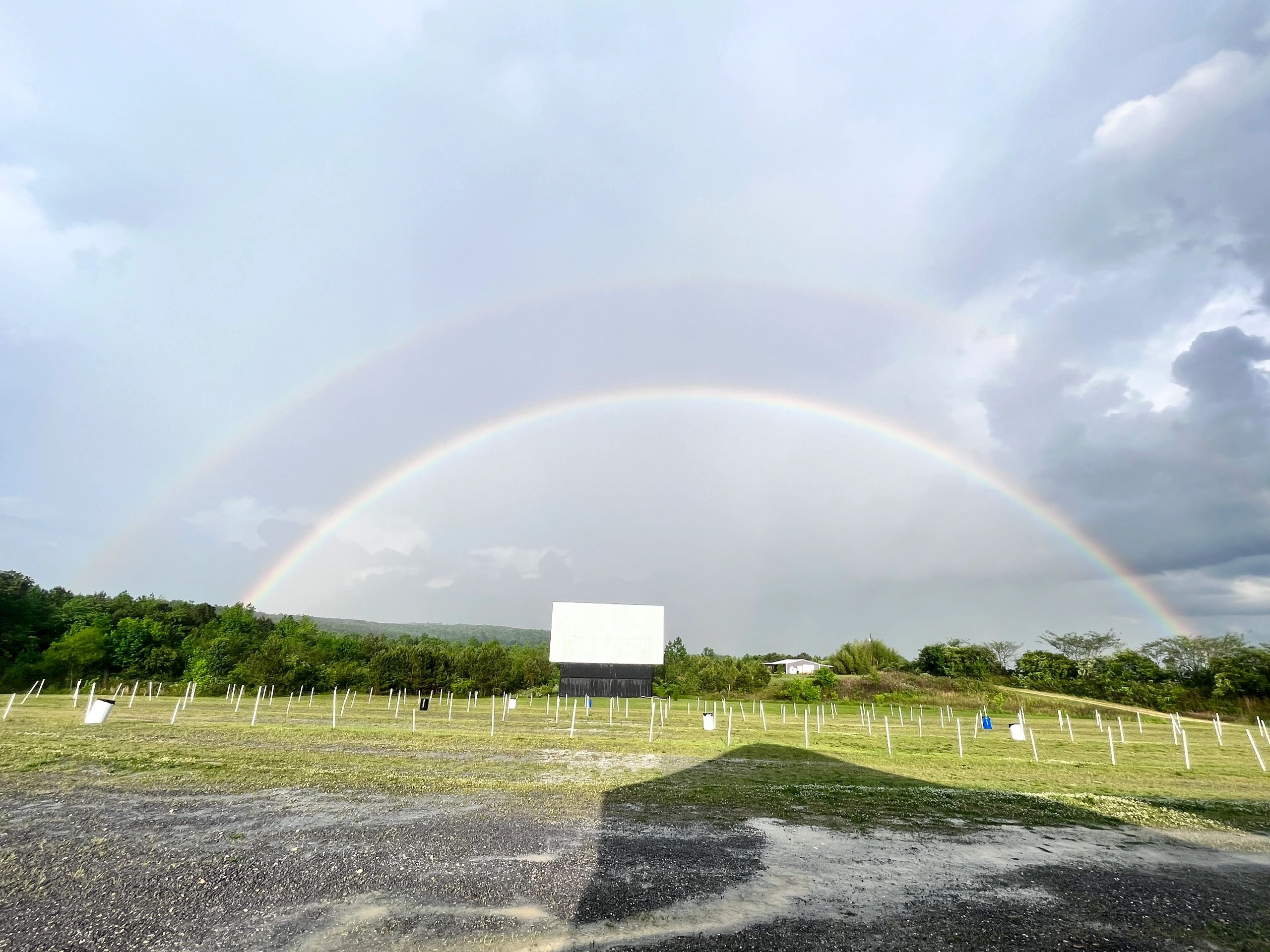 Ridgeview Drive-In
